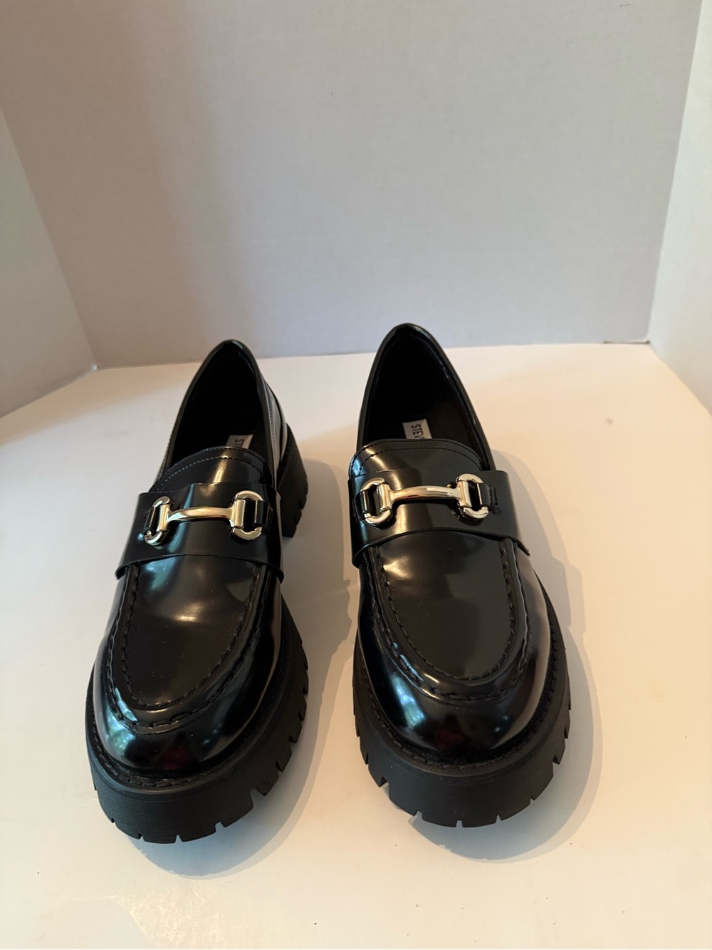 Steve Madden Black Patent Leather Chunky Loafers Women’s 9.5